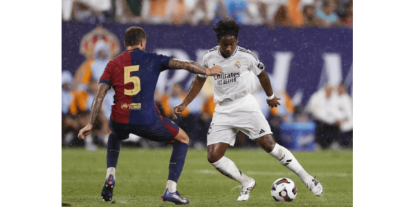 Barcelona je svladala Real Madrid 2-1 i dobila dvije uzastopne pripremne utakmice Barcelona je svladala Real Madrid 2-1 i dobila dvije uzastopne pripremne utakmice