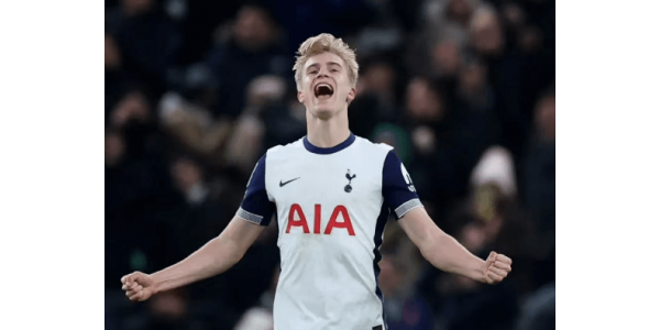 Tinejdžer Tottenhama Bergwal prekida Liverpoolov rekord bez poraza Tinejdžer Tottenhama Bergwal prekida Liverpoolov rekord bez poraza