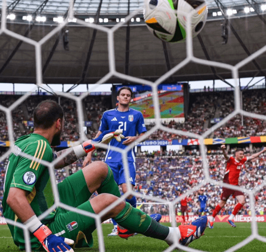 Branitelj naslova Italija je eliminiran
