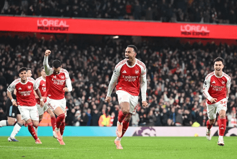 Arsenal 4-1 Aston Villa! Savršen kraj 2025