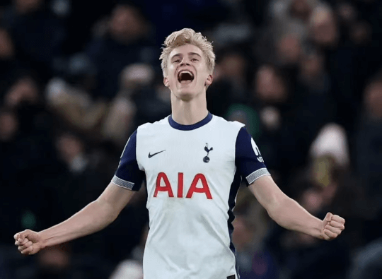 Tinejdžer Tottenhama Bergwal prekida Liverpoolov rekord bez poraza