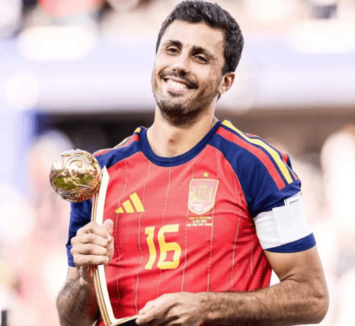 Rodri bi se mogao oprostiti od Manchester Cityja i približiti snu o Real Madridu